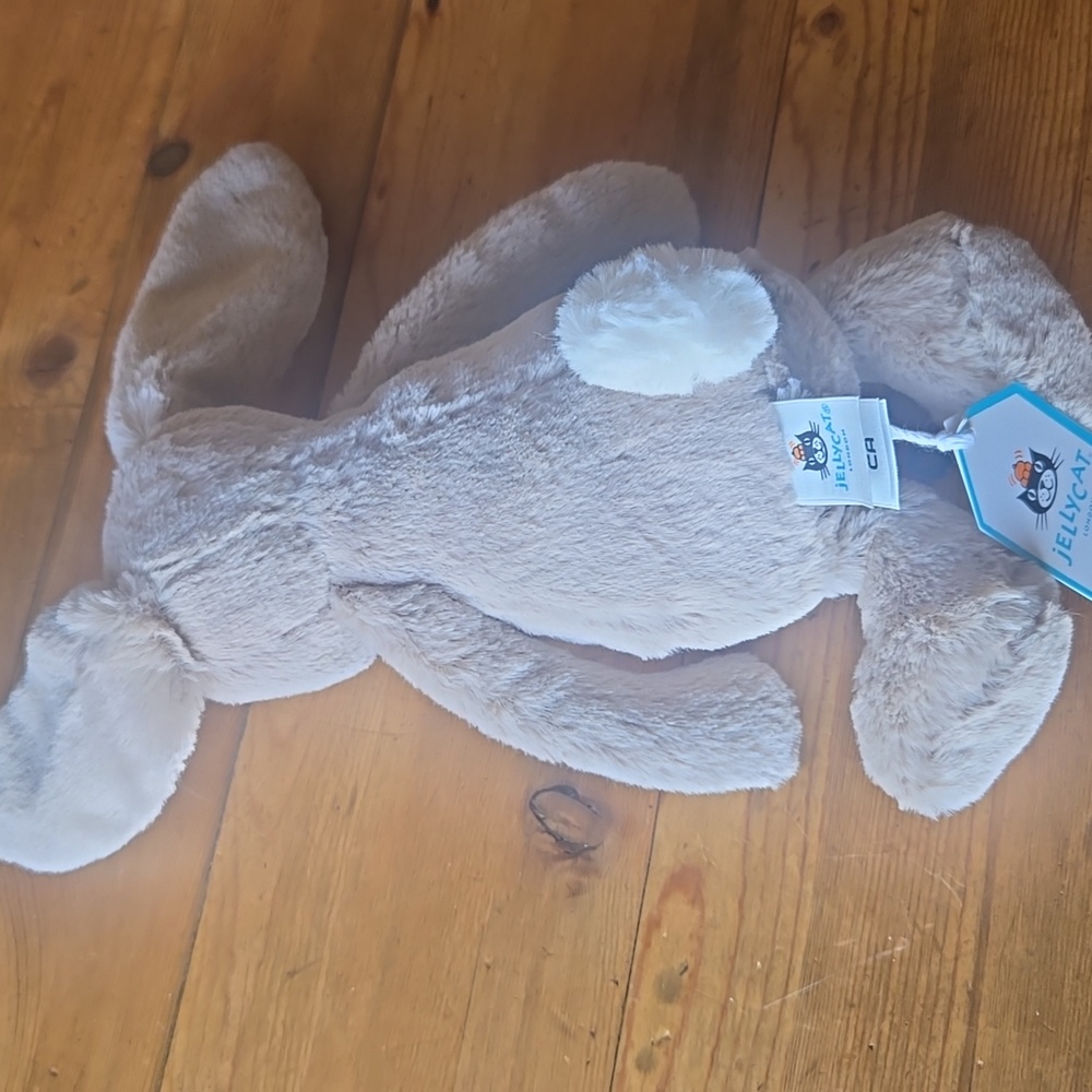 Jellycat Bashful Beige Bunny 7.1x3.5x3.1" Soft & Plush BNWT Authentic - Picture 8 of 8